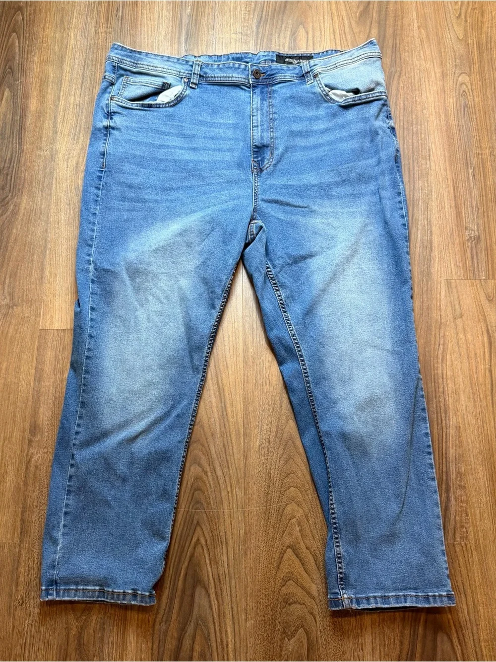 The Perfect Jean TPJ Athletic Fit Light Medium Blue Wash Stretch Jeans Men’s 44